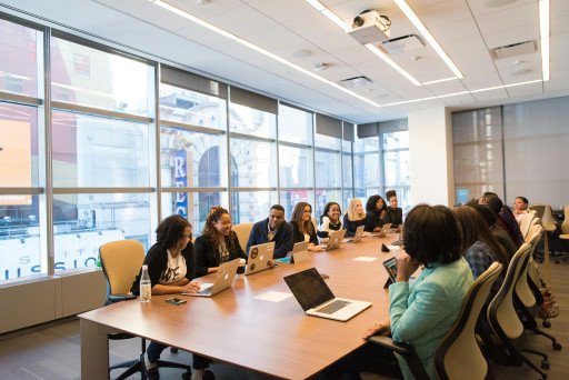 Strategies for Enhancing Gender Diversity and Collaboration in the Workplace
